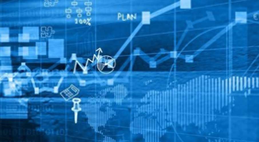 NASDAQ Reverses: US Market Shift Imminent?